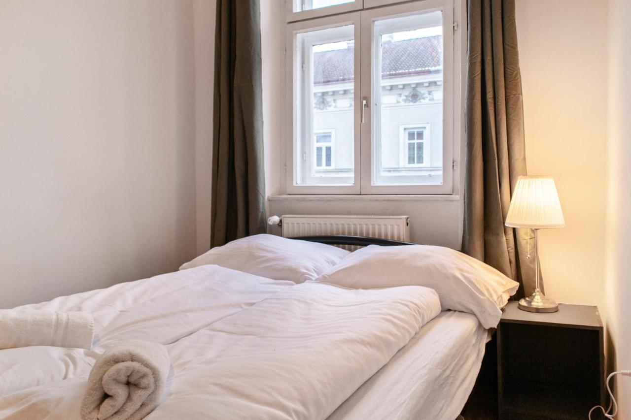 Apartment Spacious 2br Apt.-near Wiener Stadthalle Vienna